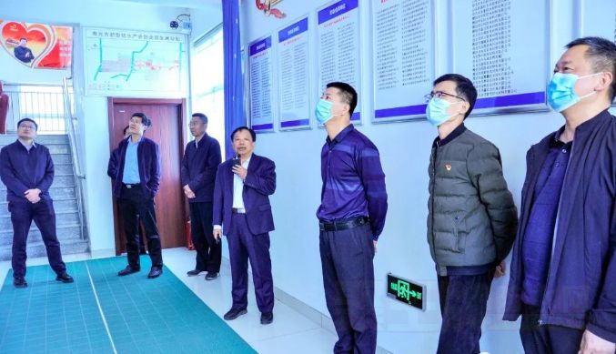 青州市工商聯領導到壽光防水協會參觀交流